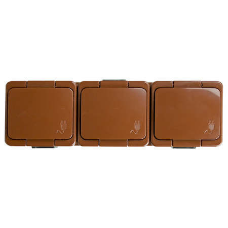 Gniazdo potrójne 3x 2P+Z SCHUKO bryzgoodporne klapką w kolorze IP44, SMART, brązowy