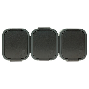 Gniazdo potrójne n/t 3x2P+Z, bryzgoszczelne z klapką B2, IP54, NT-316 B2, szary/czarny