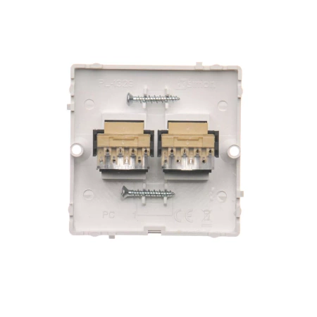 Kontakt-Simon Basic Gniazdo RJ45 pojedyncze kat. 5e BMTF2.02/11 Biały