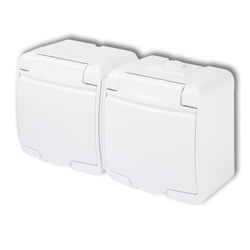 KARLIK JUNIOR  Gniazdo podwójne natynkowe hermetyczne z uziemieniem 2X2P+Z klapka biała IP 54 GHE-2