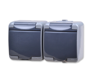 Gniazdo podwójne z uziemieniem 2x(2P+Z)30GHE-2s