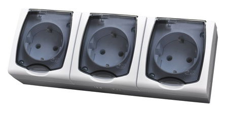 OSPEL MADERA GNH-3NS/00/d Gniazdo potrójne IP schuko z przesłonami