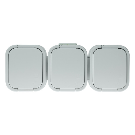 Gniazdo potrójne n/t 3x2P+Z, bryzgoszczelne z klapką B2, IP54, NT-316 B2, biały