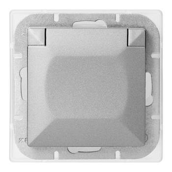 Gniazdo pojedyncze p/t 2P+Z bryzgoszczelne z klapką Pearl, 16A, 250V, PT-16PH, srebrny