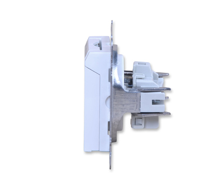 HAGER LUMINIA WL1120 GNIAZDO  2P+E Z KLAPKĄ IP44