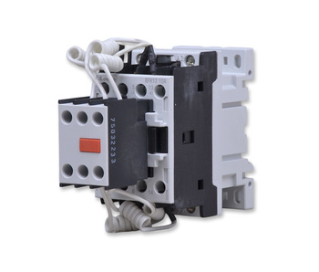 LOVATO BFK1210A230 3P Stycznik do zał. kondensatorów BFK 12,5kvar 400VAC