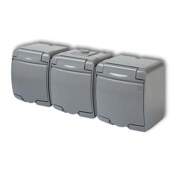 KARLIK JUNIOR 10GHE-3p  Gniazdo potrójne z uziemieniem 3x(2P+Z) (klapka popielata; przesłony torów prądowych)