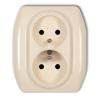 KARLIK TREND 1GP-2zp  Gniazdo podwójne z uziemieniem 2x(2P+Z) (przesłony torów prądowych)