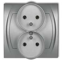 KARLIK LOGO 7LGPR-2z  Gniazdo podwójne do ramki poziomej z uziemieniem 2x(2P+Z) (bez przesłon torów prądowych)