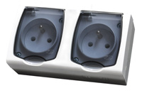 OSPEL MADERA GNH-2NZ/00/d Gniazdo podwójne z uziemieniem IP