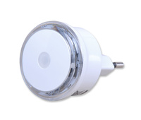 Lampka nocna do gniazdka z czujnikiem 3x led 230v