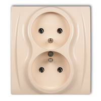 KARLIK LOGO 1LGP-2z Gniazdo podwójne z uziemieniem 2x(2P+Z) (bez przesłon torów prądowych)